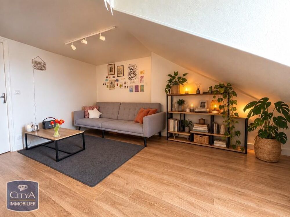 Centre Ville - À LOUER : Appartement T2 situé au coeur du....