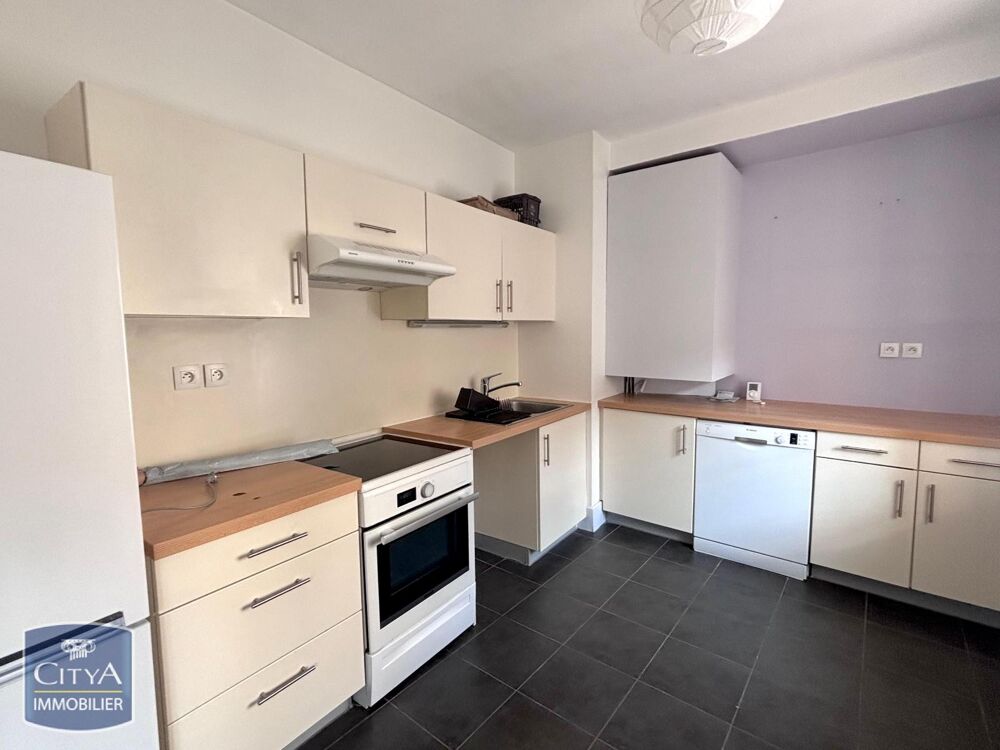 A LOUER // APPARTEMENT T4 MEUBLE - IDEAL COLOCATION // 1....
