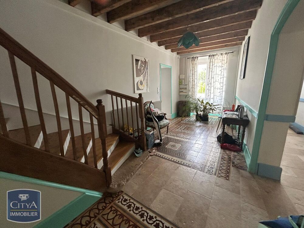 location Maison - 7 pièce(s) - 402 m² Boé (47550)