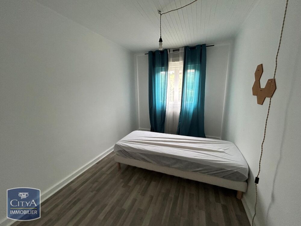 location Appartement - 5 pièce(s) - 10 m² Seynod (74600)