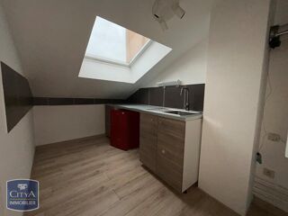  Appartement à louer 2 pièces 33 m²