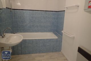  Appartement à louer 2 pièces 53 m²