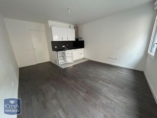  Appartement à louer 1 pièce 32 m²