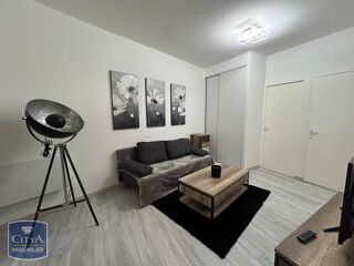  Appartement à louer 2 pièces 43 m²
