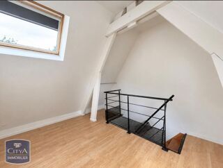  Appartement à louer 2 pièces 33 m²