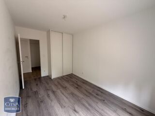  Appartement à louer 3 pièces 60 m²