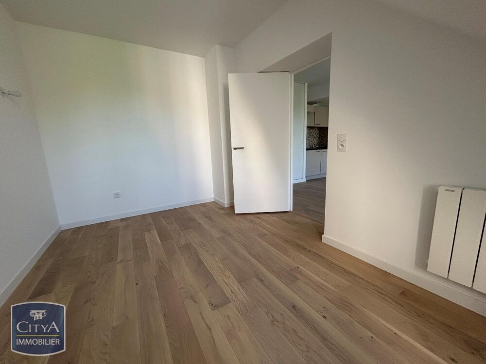 location Appartement - 2 pièce(s) - 37 m² Juilly (77230)