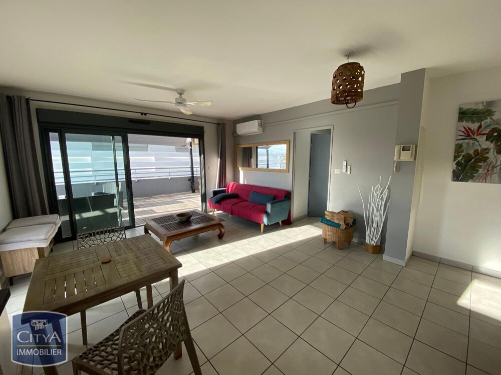 location Appartement - 3 pièce(s) Saint-Pierre (97410)