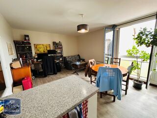  Appartement à louer 1 pièce 32 m²