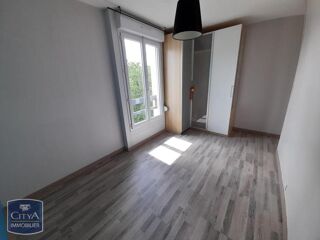  Appartement à louer 4 pièces 86 m²
