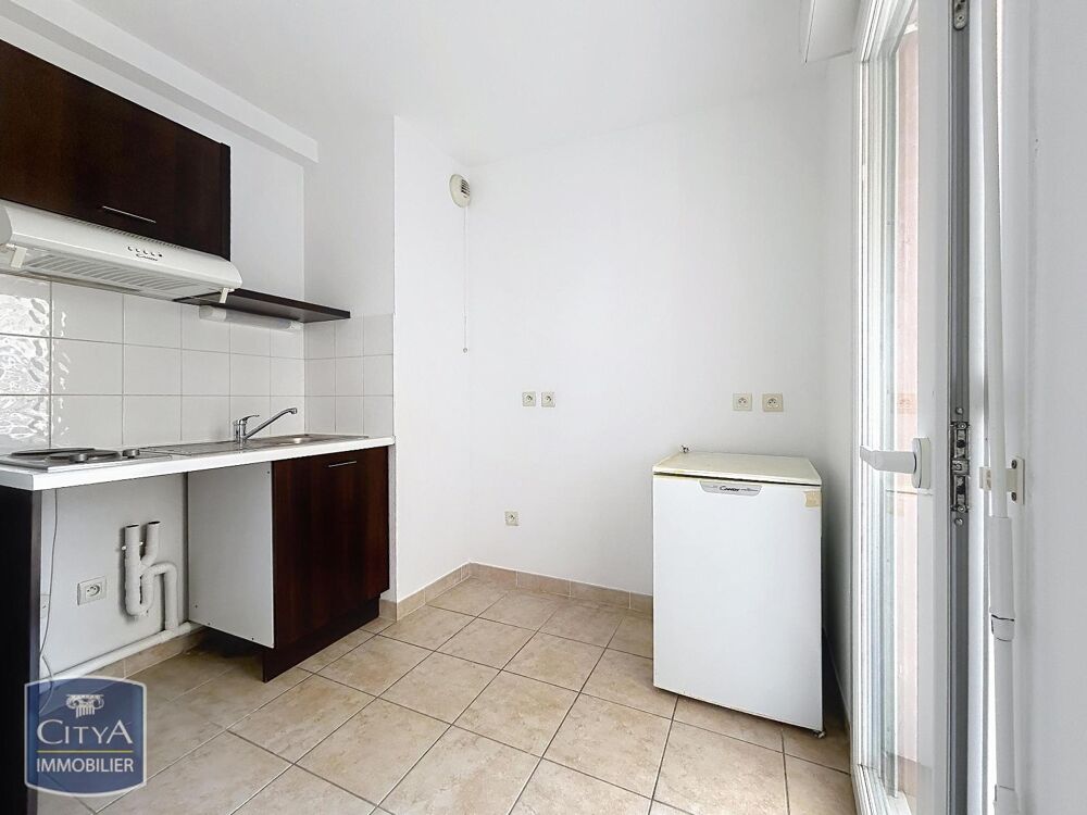 LOCATION - MIHAUD - APPARTEMENT 2 PIECES - TERRASSE - PA....