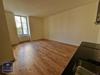  Appartement à louer 3 pièces 64 m²