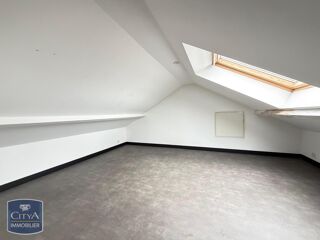  Appartement à louer 2 pièces 55 m²