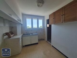  Appartement à louer 3 pièces 64 m²
