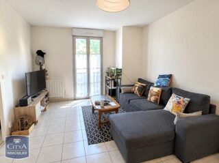  Appartement à louer 2 pièces 48 m²