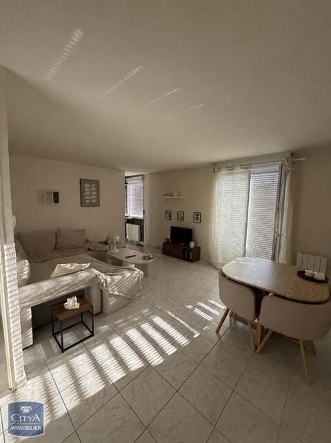   Location Appartement Appartement - 2 pièce(s) - 48 m²