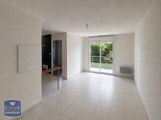  Appartement à louer 2 pièces 38 m²