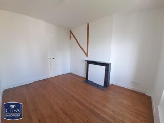  Appartement à louer 3 pièces 65 m²