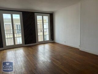  Appartement à louer 3 pièces 86 m²