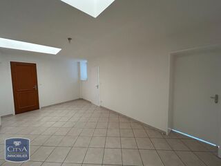  Maison à louer 5 pièces 118 m²