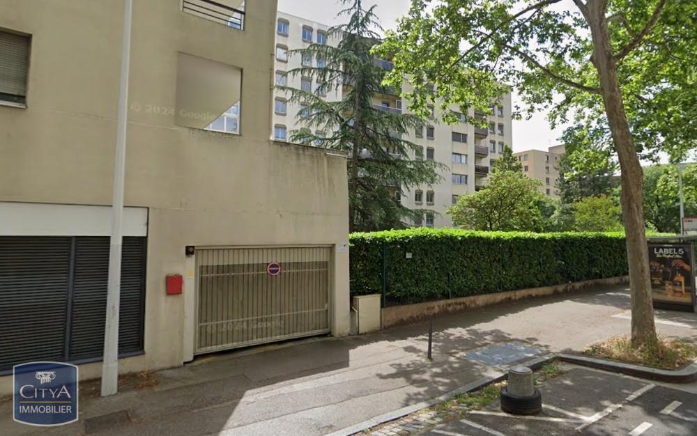 location Parking / Garage Lyon 7