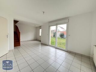  Maison à louer 4 pièces 81 m²