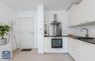  Appartement à louer 2 pièces 45 m²