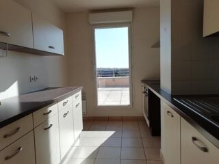  Appartement à louer 5 pièces 128 m²