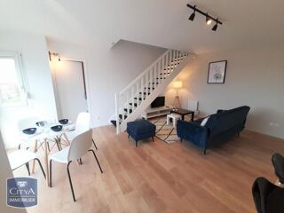  Appartement à louer 4 pièces 74 m²