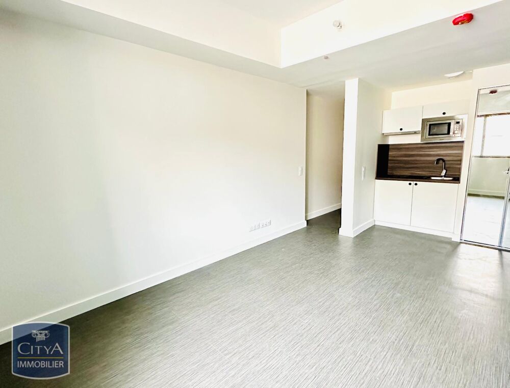 location Appartement - 1 pièce(s) - 29 m² Reims (51100)