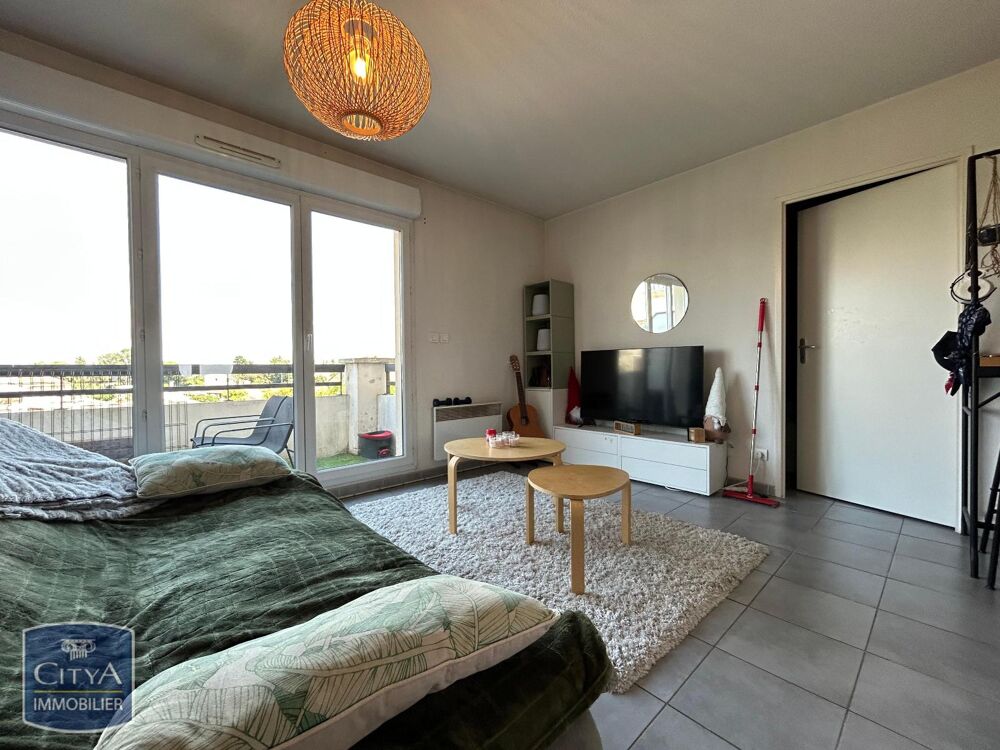 location Appartement - 2 pièce(s) - 42 m² Châteaurenard (13160)