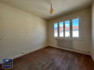  Appartement à louer 3 pièces 59 m²