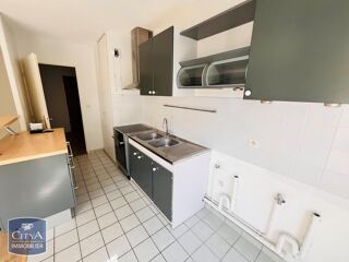 Appartement à louer 3 pièces 66 m²