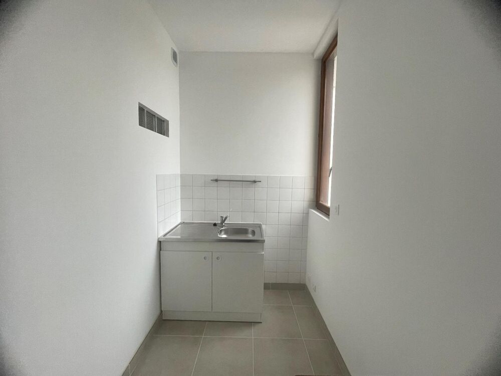 location Appartement - 2 pièce(s) - 35 m² Tours (37000)