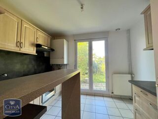  Maison à louer 6 pièces 117 m²