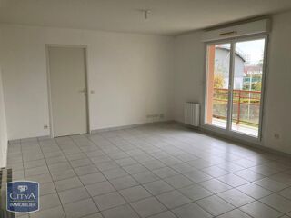  Appartement à louer 3 pièces 55 m²