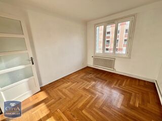  Appartement à louer 3 pièces 61 m²