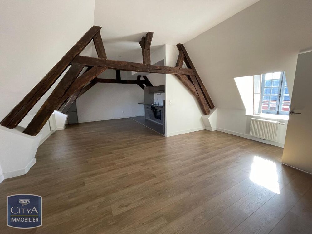 location Appartement - 3 pièce(s) - 70 m² Arras (62000)