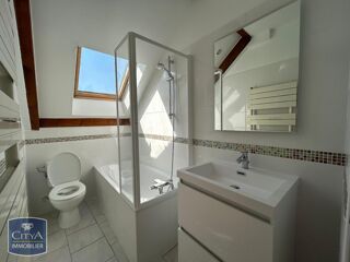  Appartement à louer 3 pièces 54 m²