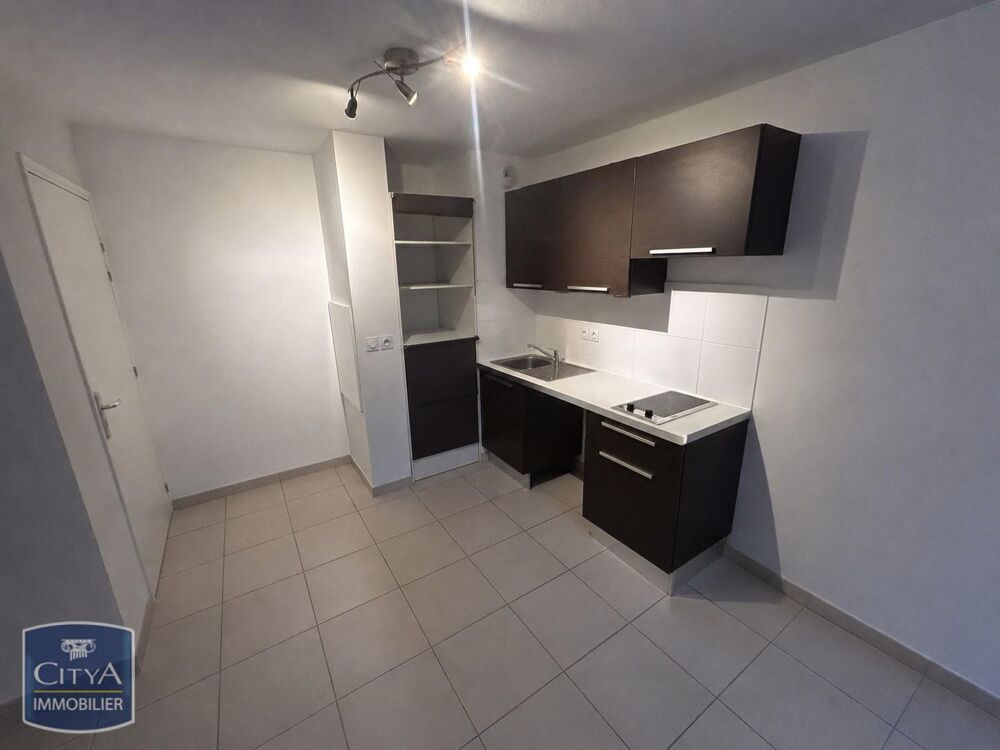location Appartement - 3 pièce(s) - 54 m² Toulon (83100)