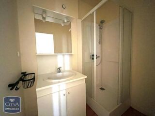  Appartement à louer 2 pièces 47 m²