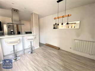  Appartement à louer 3 pièces 55 m²