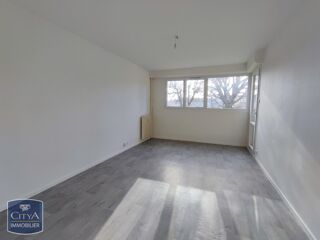  Appartement à louer 2 pièces 48 m²