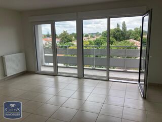  Appartement à louer 2 pièces 50 m²