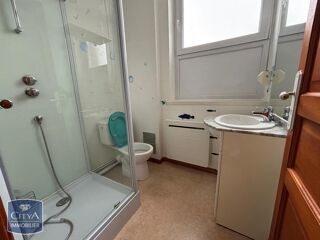  Appartement à louer 3 pièces 60 m²