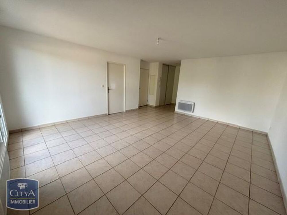 location Appartement - 3 pièce(s) - 64 m² Nogent (52800)