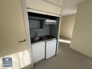  Appartement à louer 1 pièce 32 m²