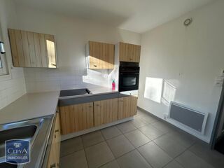 location Appartement - 2 pièce(s) - 53 m² Saint-Quentin (02100)