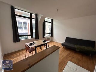  Appartement à louer 1 pièce 37 m²