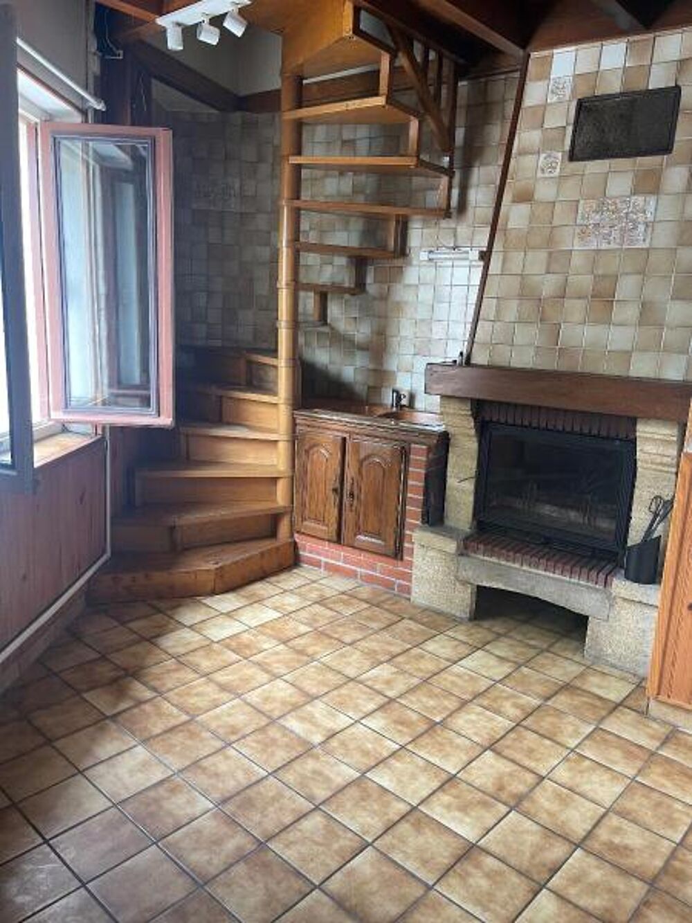 location Maison - 2 pièce(s) - 23 m² Aurec-sur-Loire (43110)